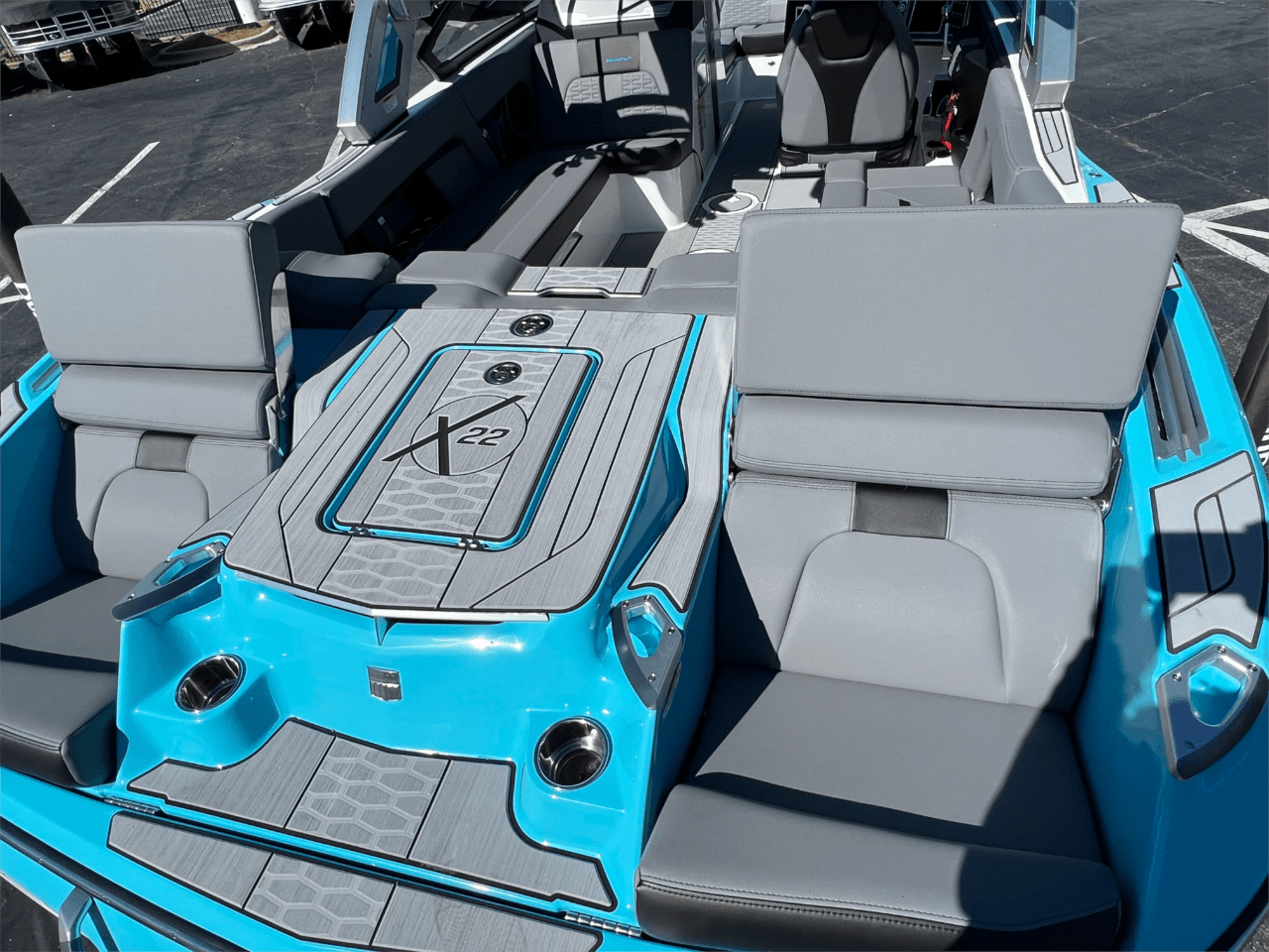 2024 MasterCraft X22