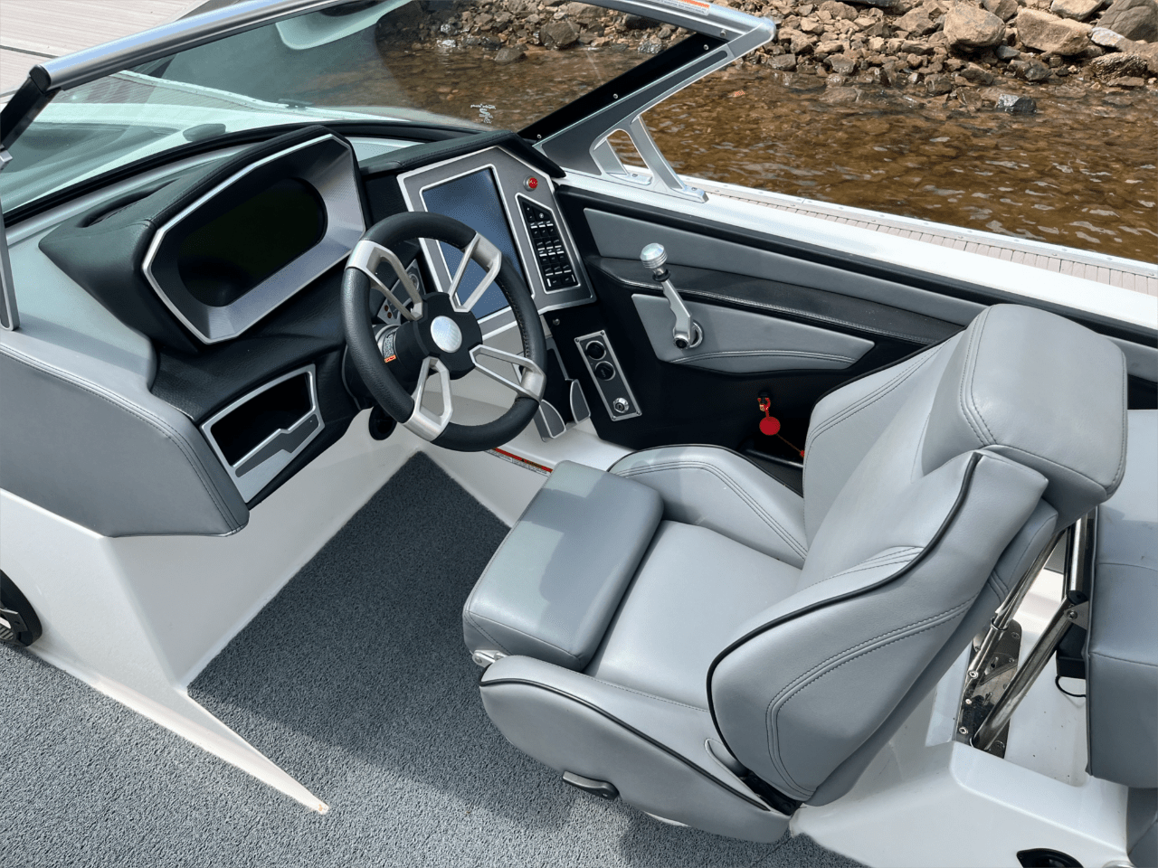 2019 MasterCraft XT25