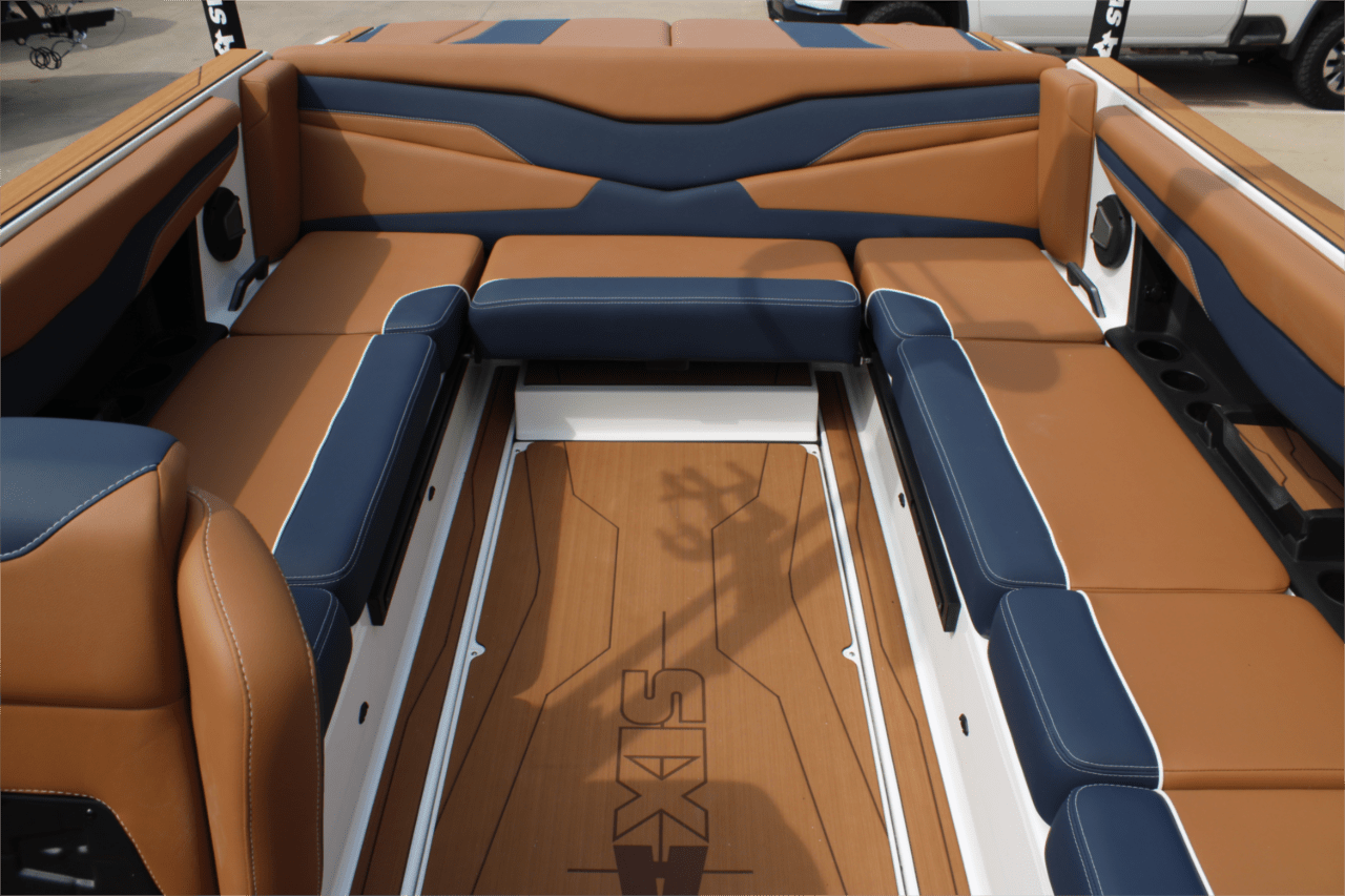 2025 Axis T235