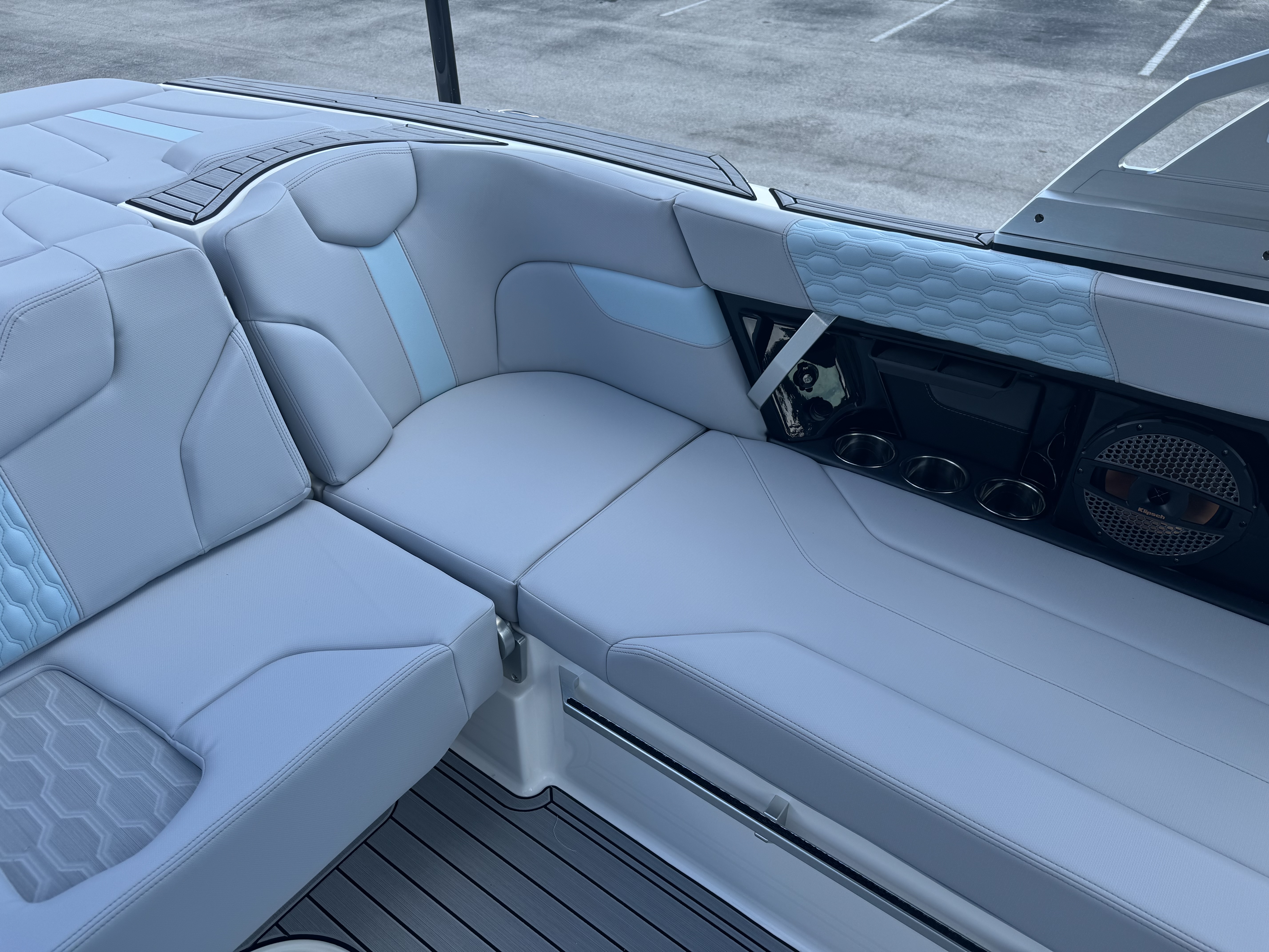 2025 MasterCraft XT22