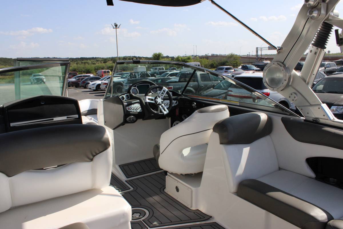 2011 MasterCraft X-55