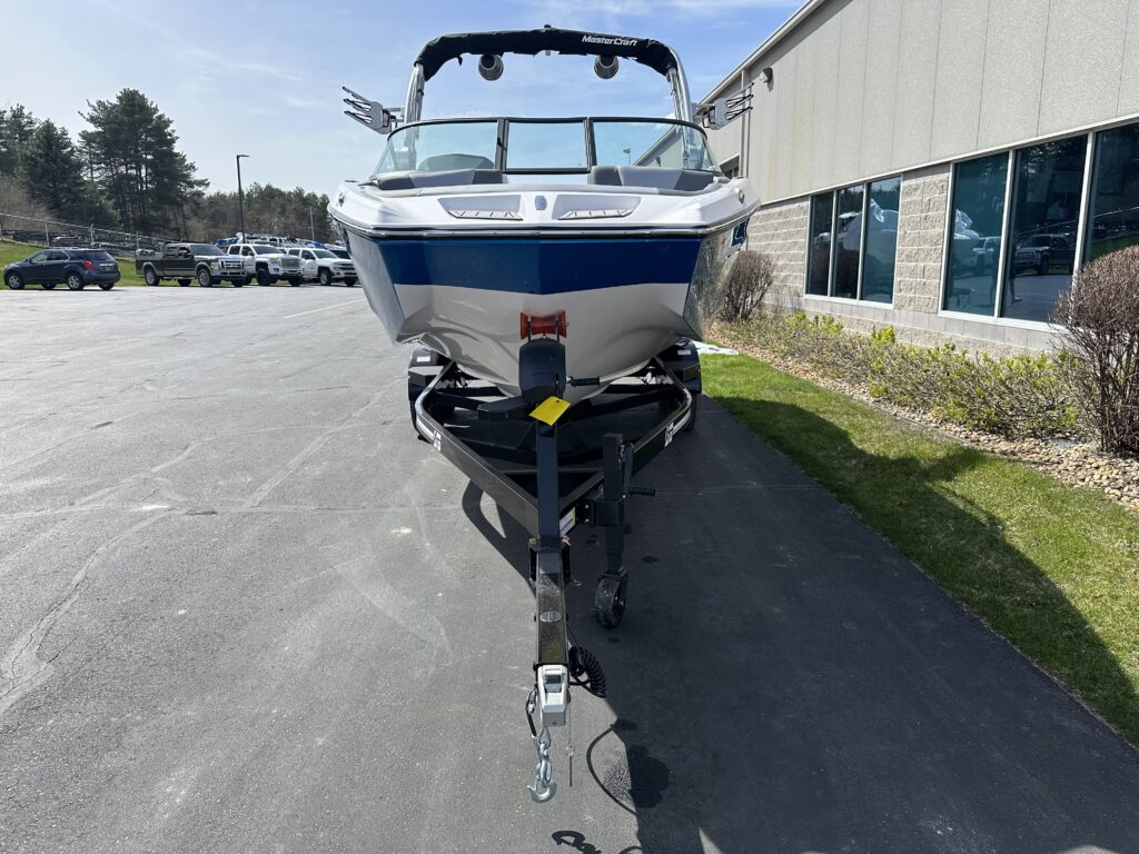 2024 MasterCraft XT22