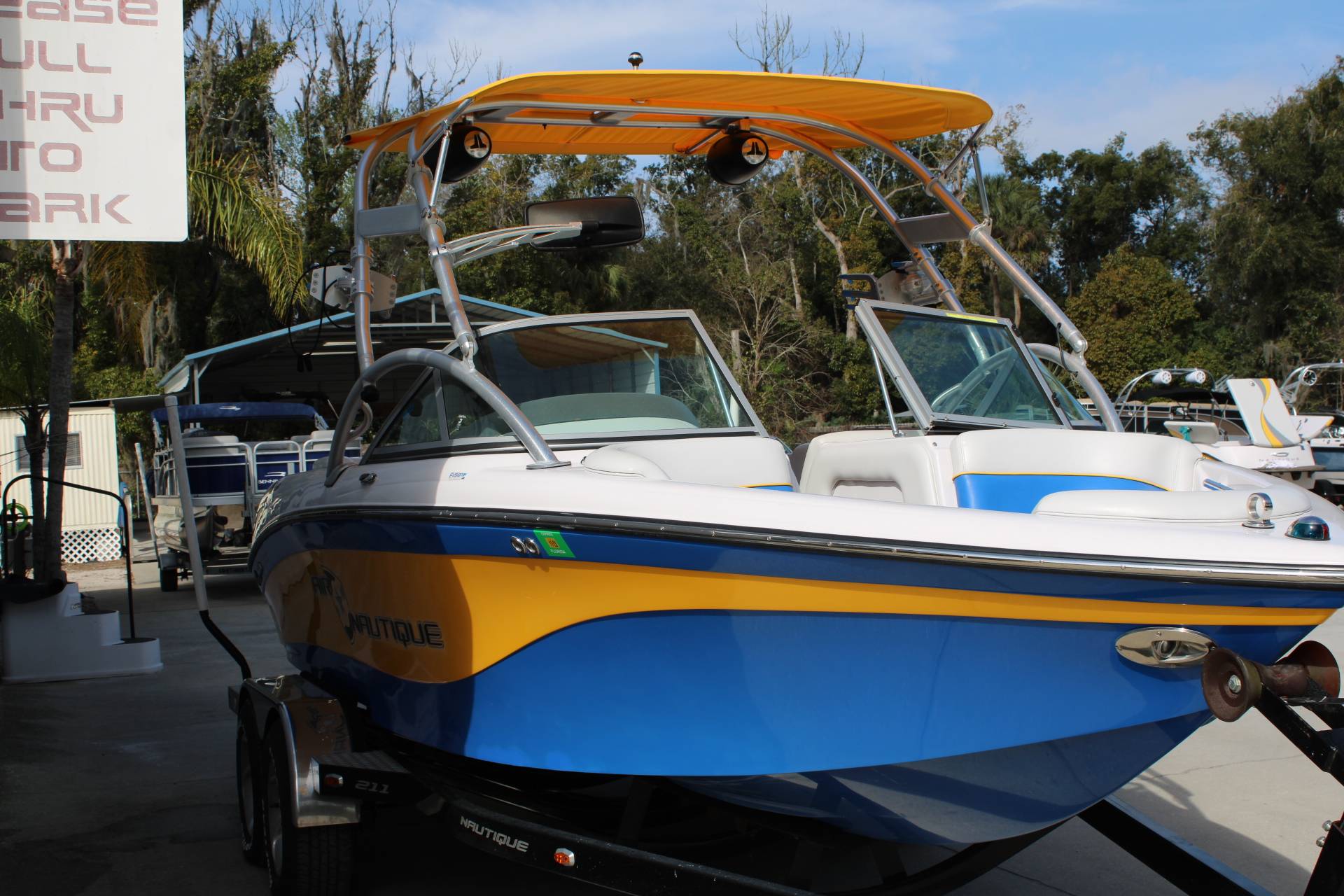 2008 Nautique SV211TE