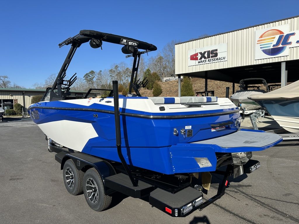 2024 Axis Wake Research A225