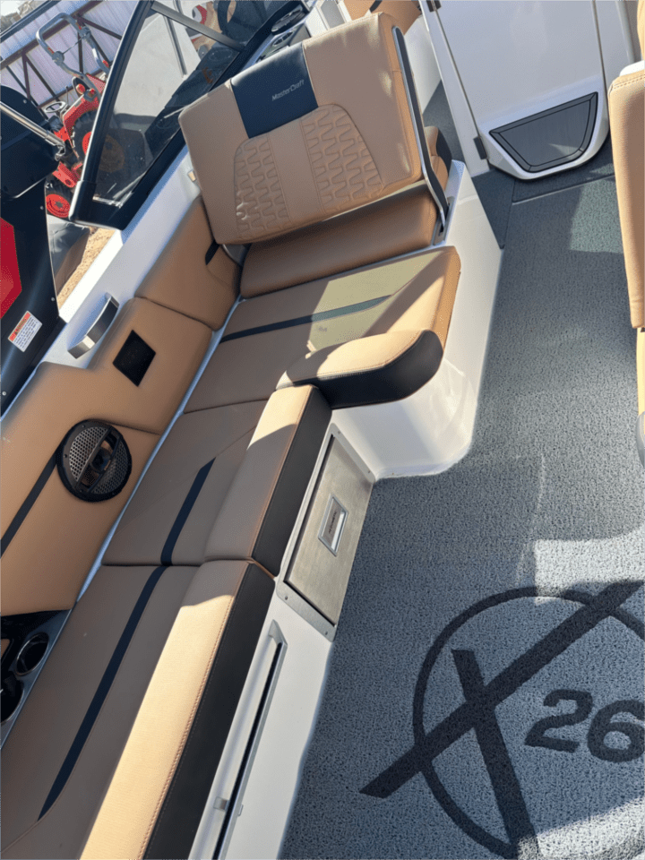 2023 MasterCraft X26