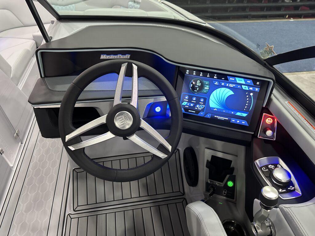 2025 MasterCraft XT22