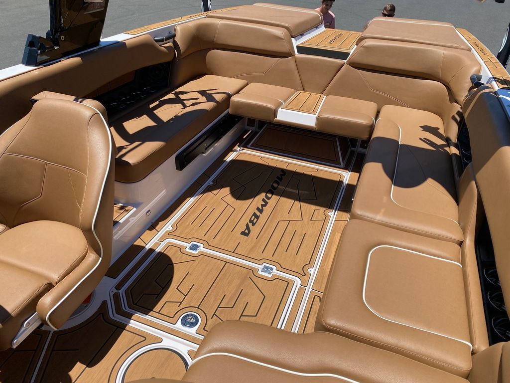 2024 moomba Mojo