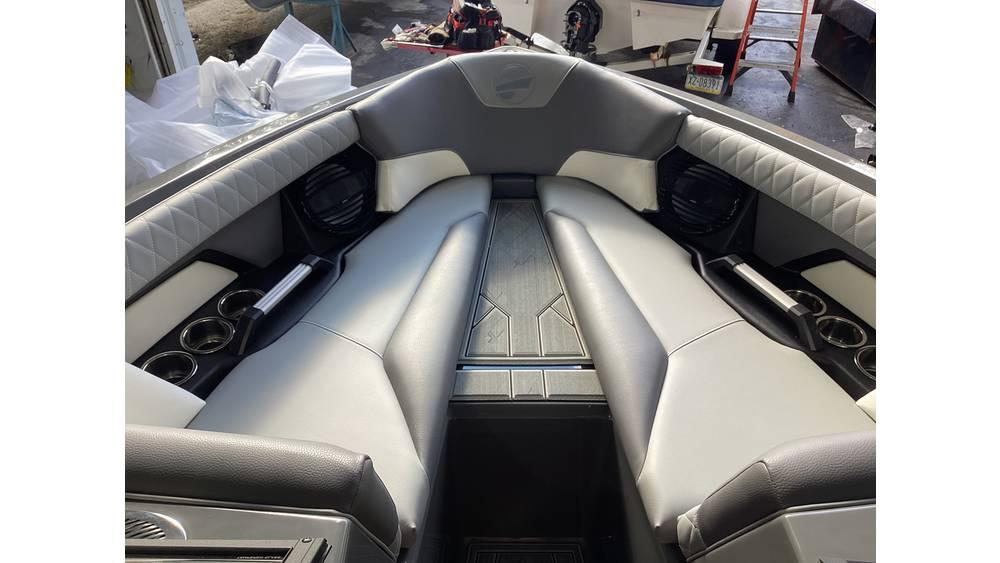 2025 Tige Z3 &#8211; Trailer included NICE COLOR