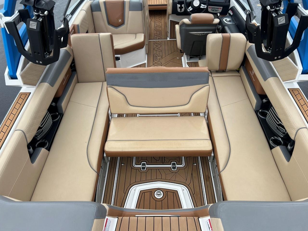 2019 Nautique G25