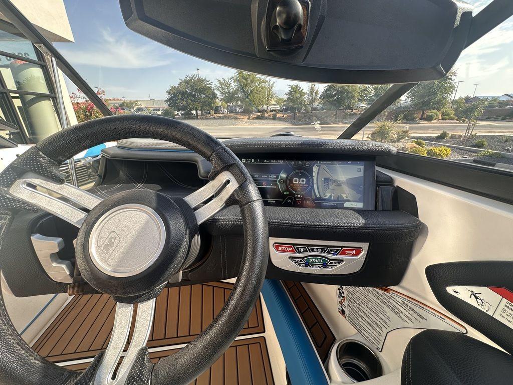 2018 nautique G25