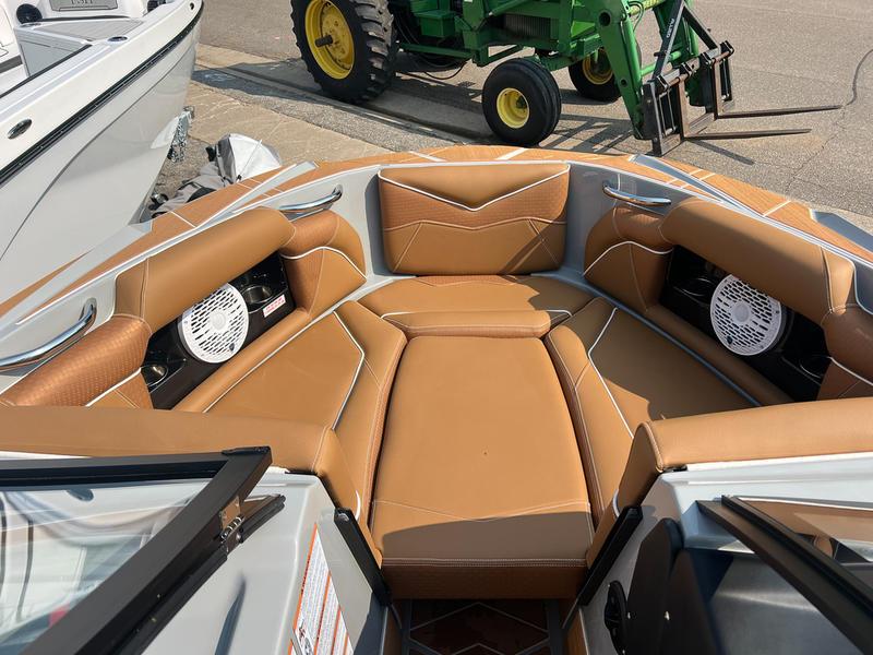 2024 Supreme S220 w/trailer L96 409HP – MUST GO!