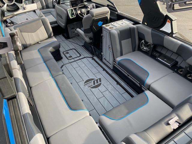 2021 Malibu Wakesetter 24MXZ – Monsoon LT4