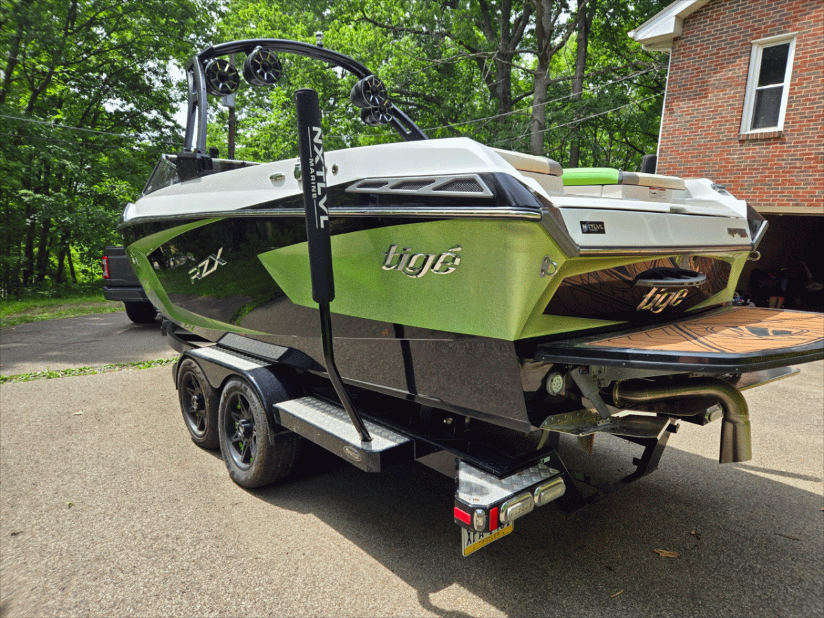 2016 Tige RZX