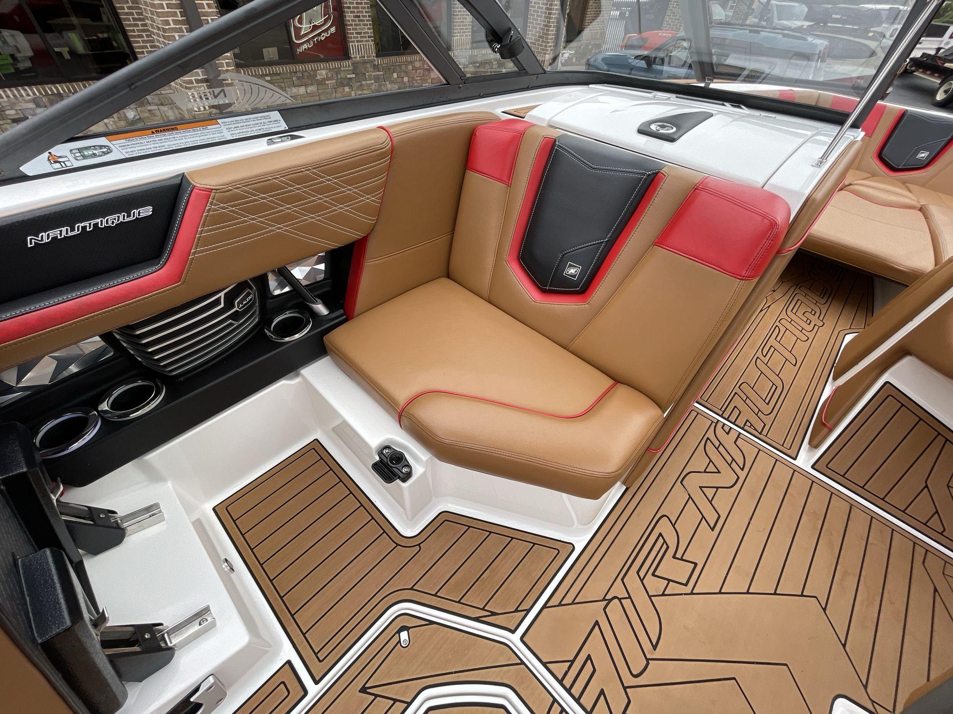 2016 Nautique G25