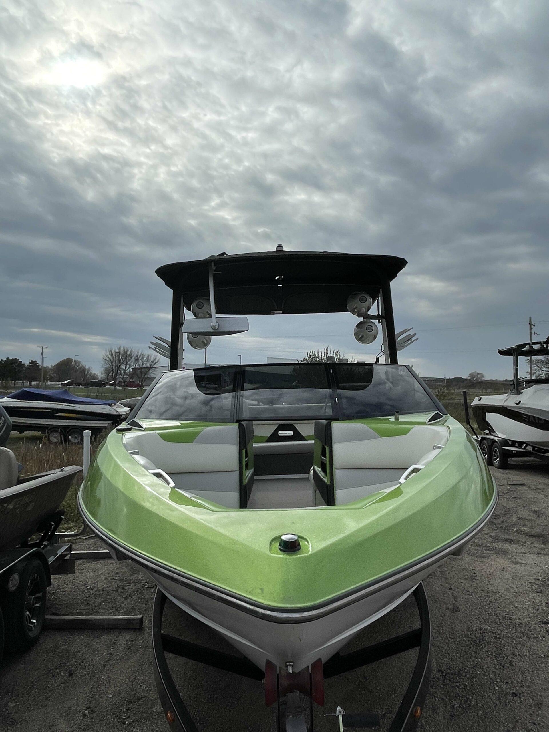 2015 Malibu Wakesetter 22 VLX – MAKE AN OFFER!!!!!!