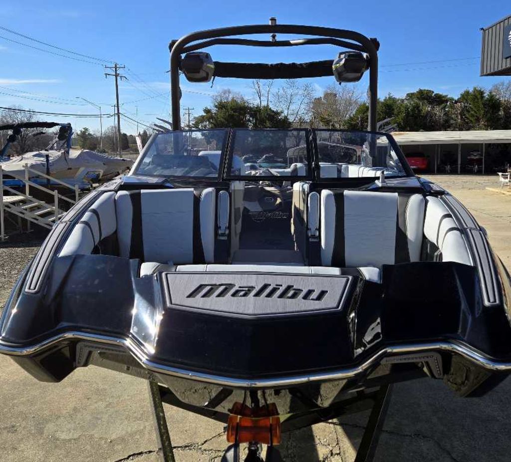 2025 Malibu Boats Wakesetter 22 MXZ