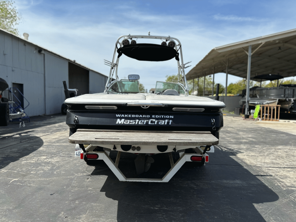 2001 MasterCraft X9