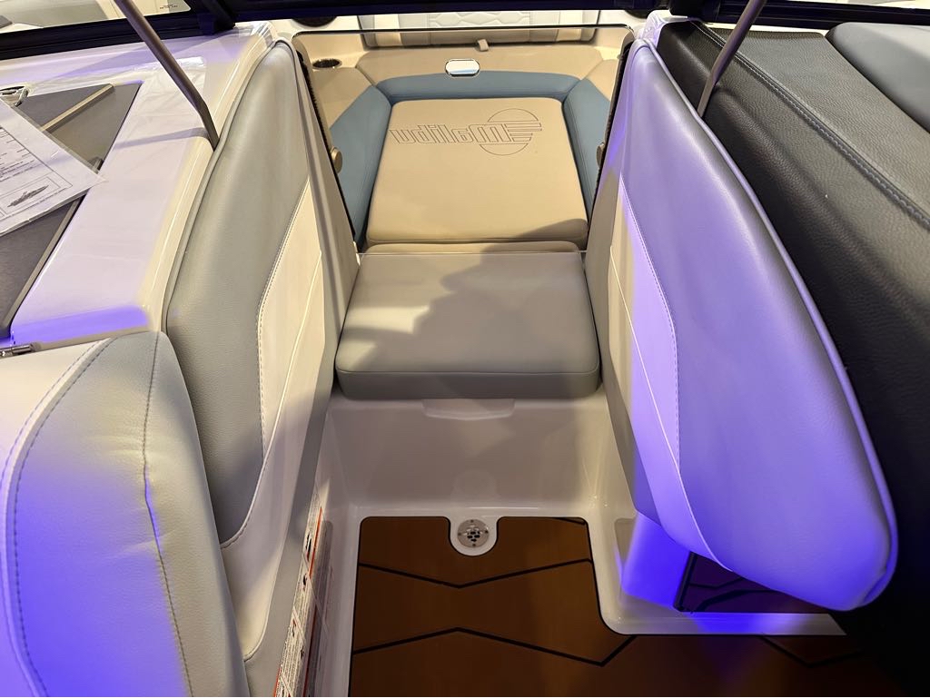 2024 Malibu Boats 23 MXZ