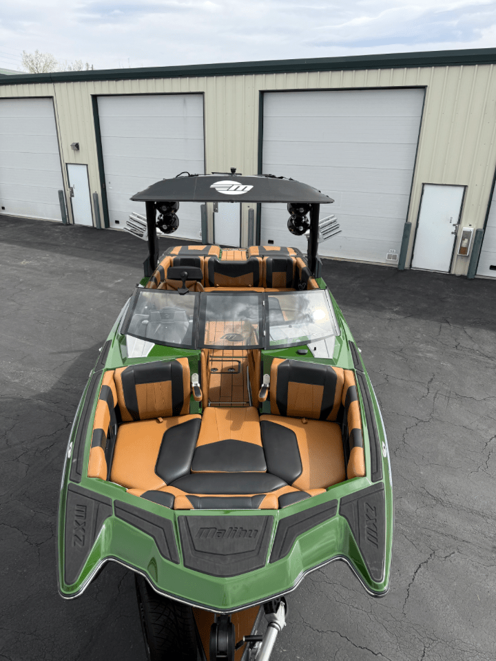 2021 Malibu 23 MXZ – Fully Loaded