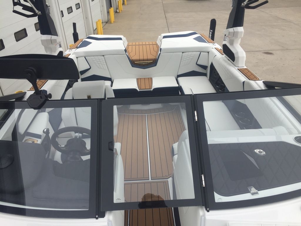2025 Nautique Super Air Nautique S21