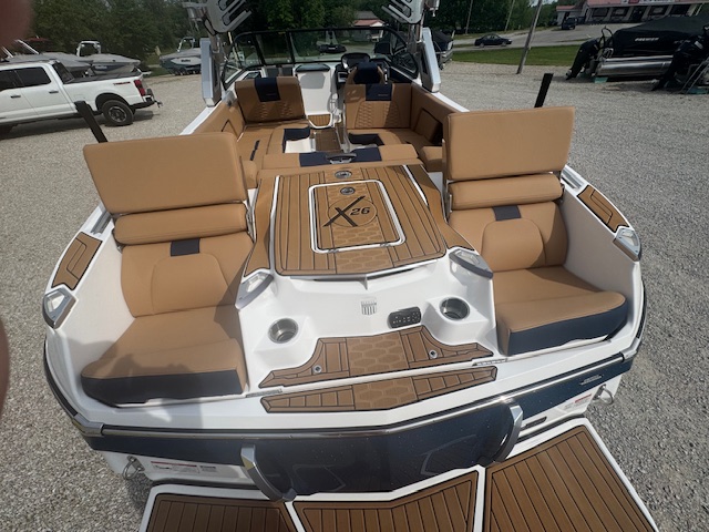 2022 MasterCraft X26 **LIKE NEW ONLY 61 HOURS!!**