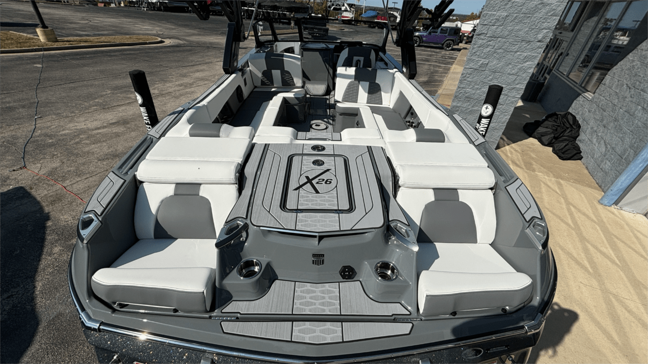 2025 MasterCraft X26