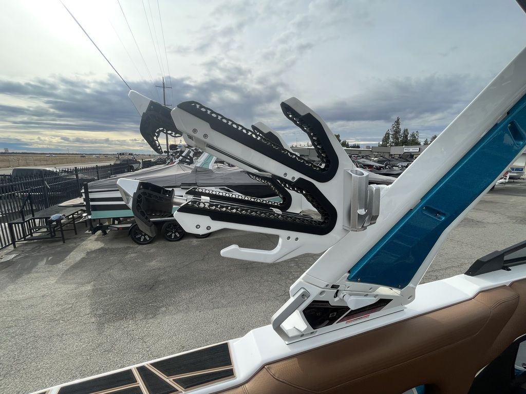 2022 centurion Ri245
