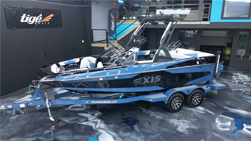 2021 Axis A20 ** Only 65 Hours **