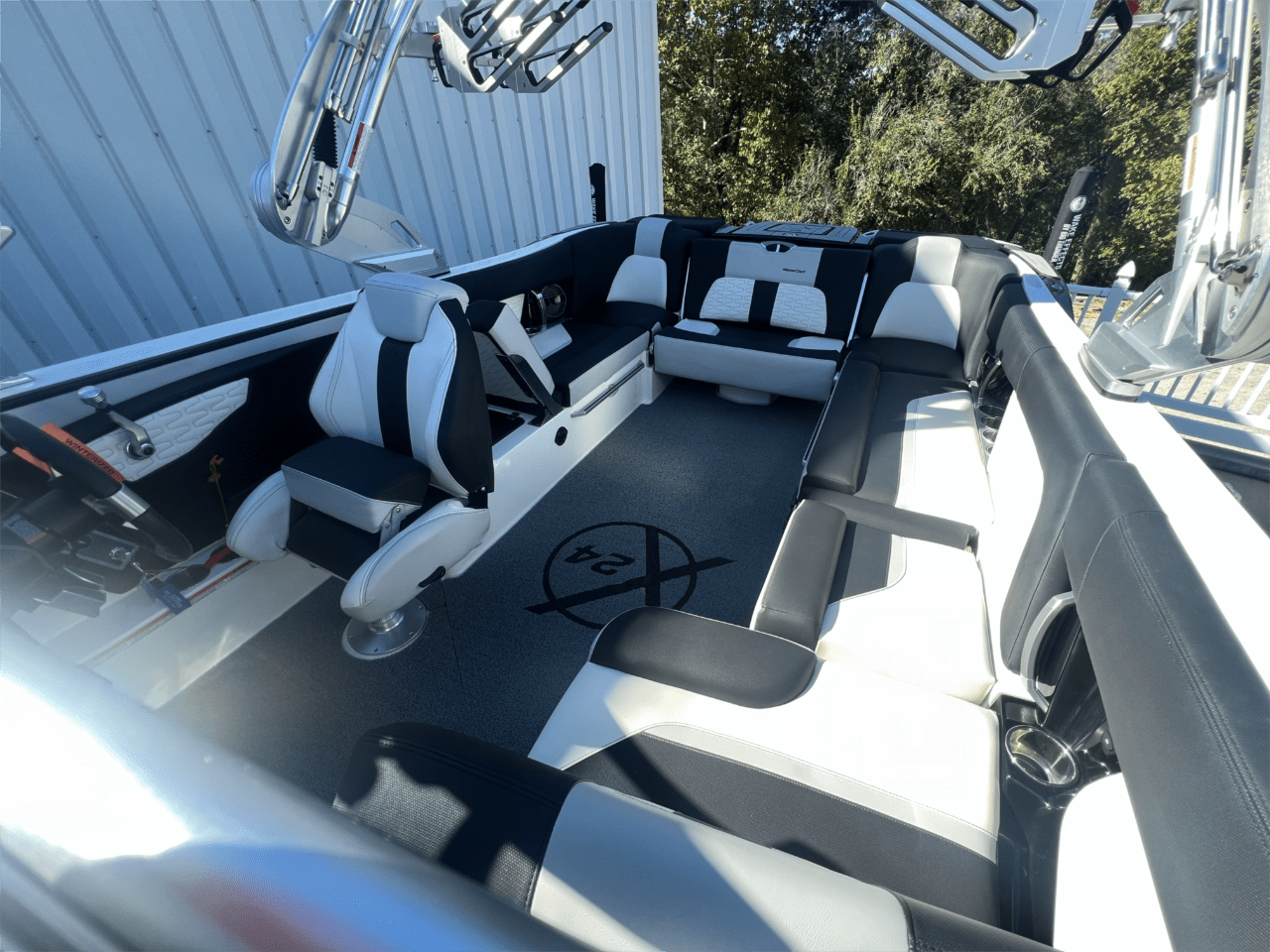 2020 Mastercraft X24