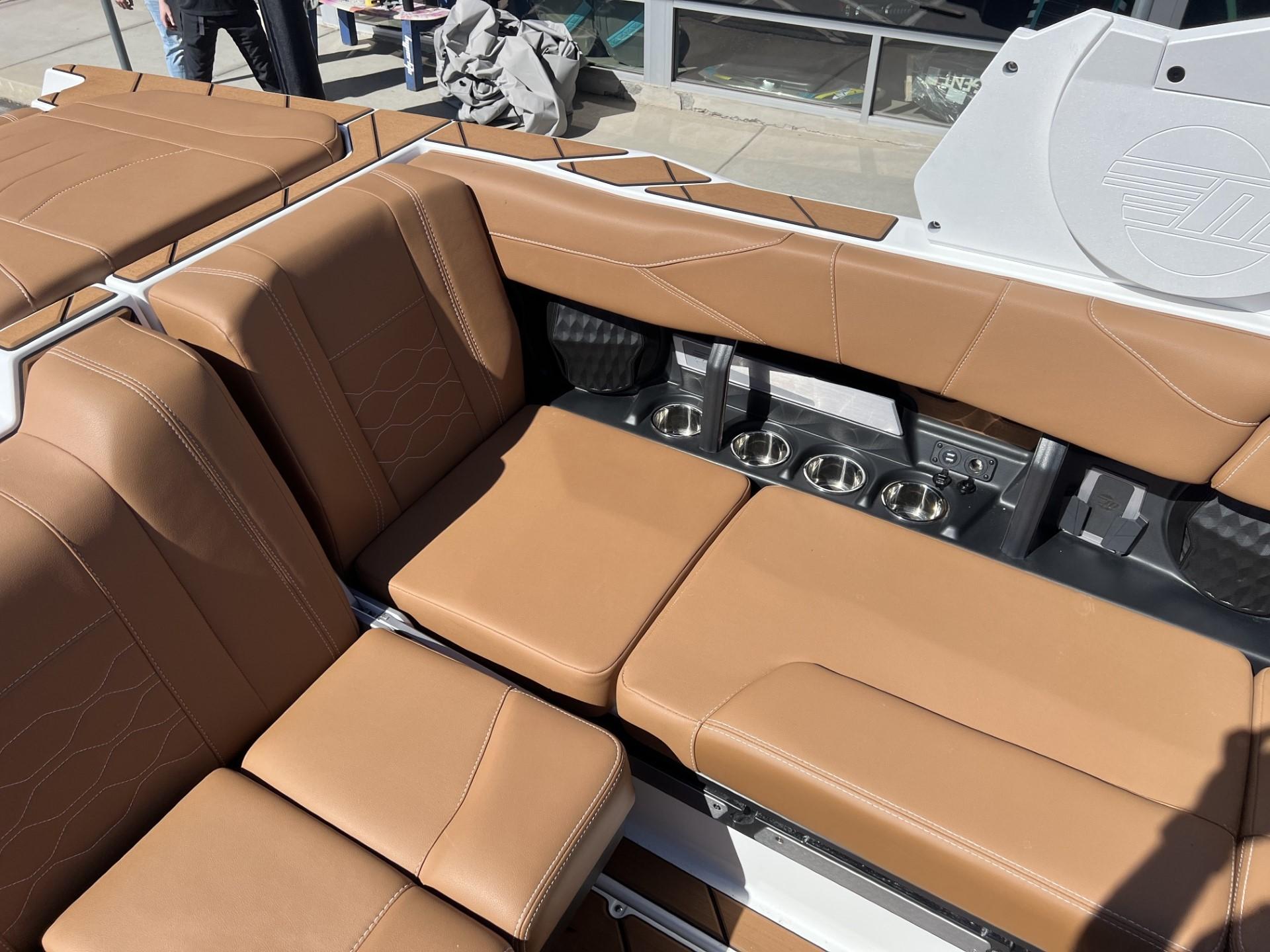 2024 Malibu 23 LSV Demo!