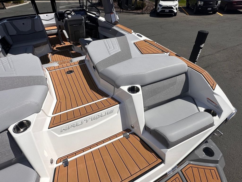 2024 Nautique Super Air Nautique G23
