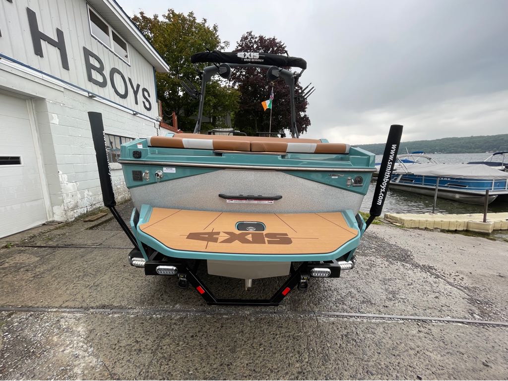 2024 Axis Wake Research T220