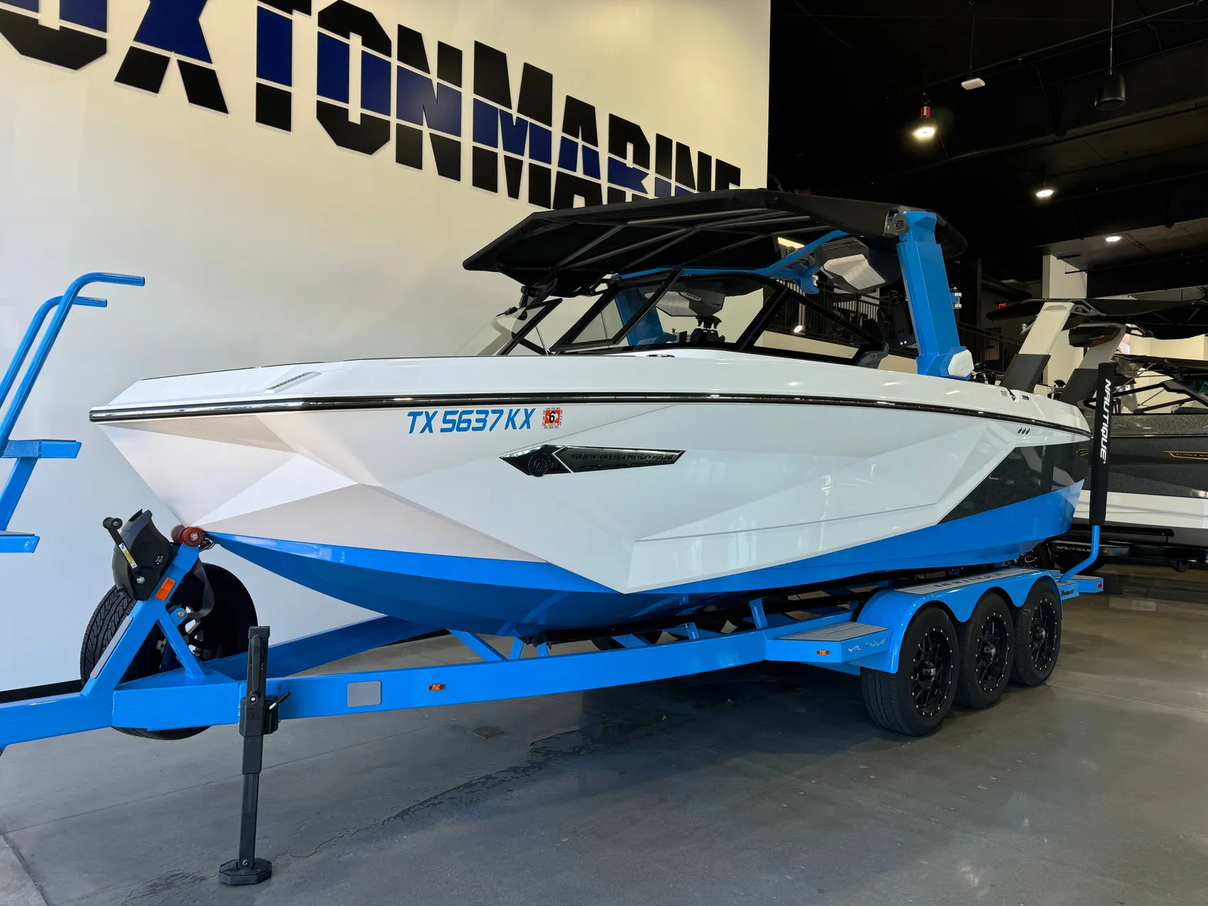 2024 Nautique G23