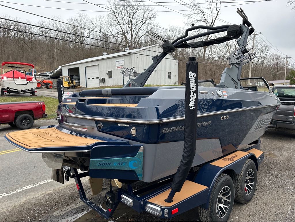 2023 Malibu Boats 20 VTX