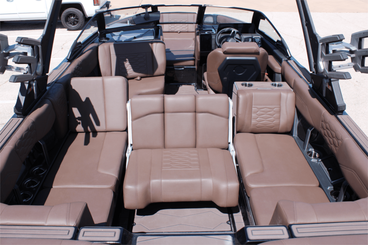 2025 Malibu 24 MXZ