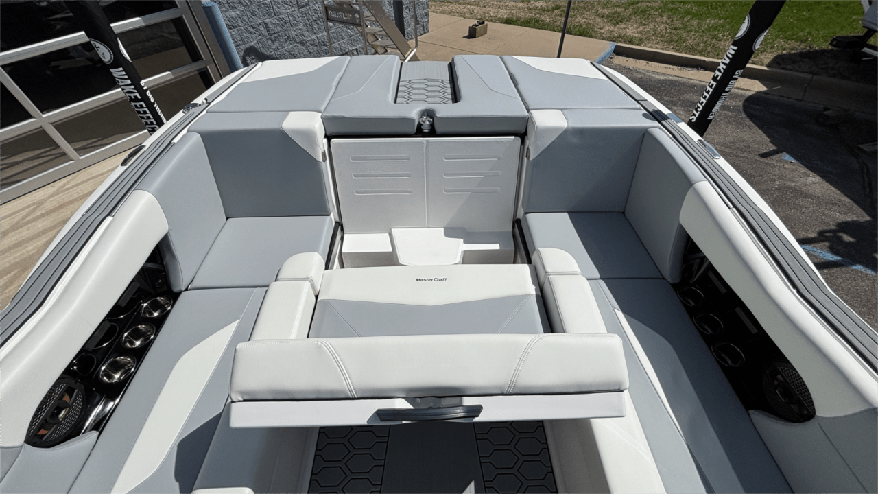 2025 MasterCraft NXT24