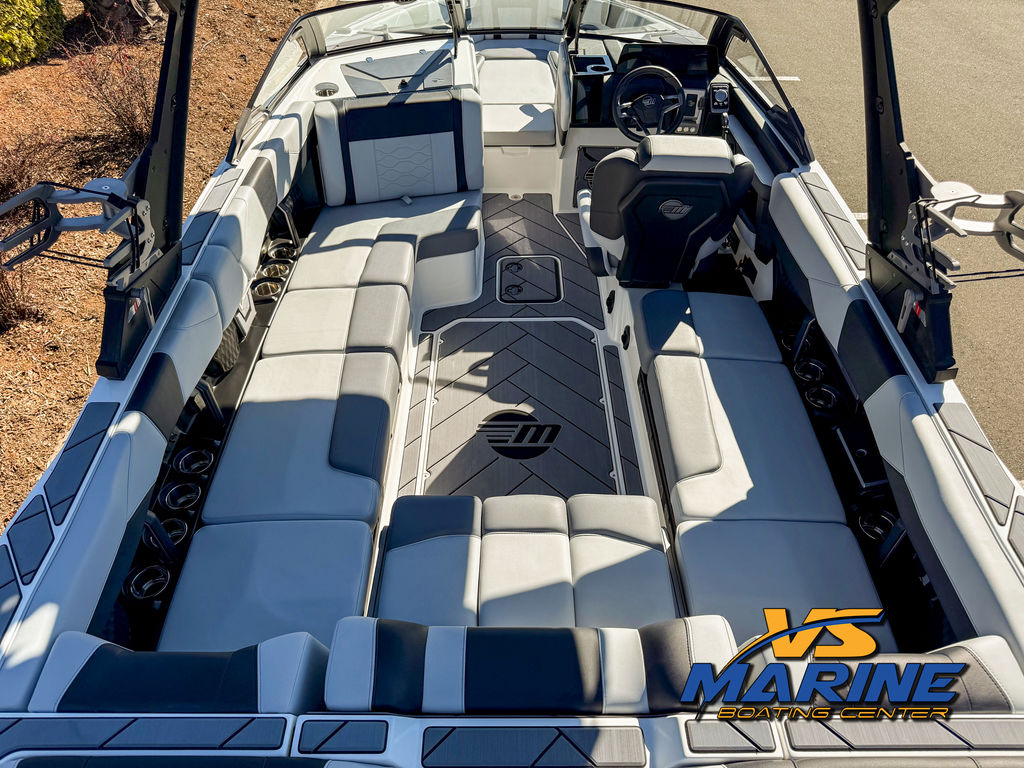2025 Malibu Boats 23 LSV