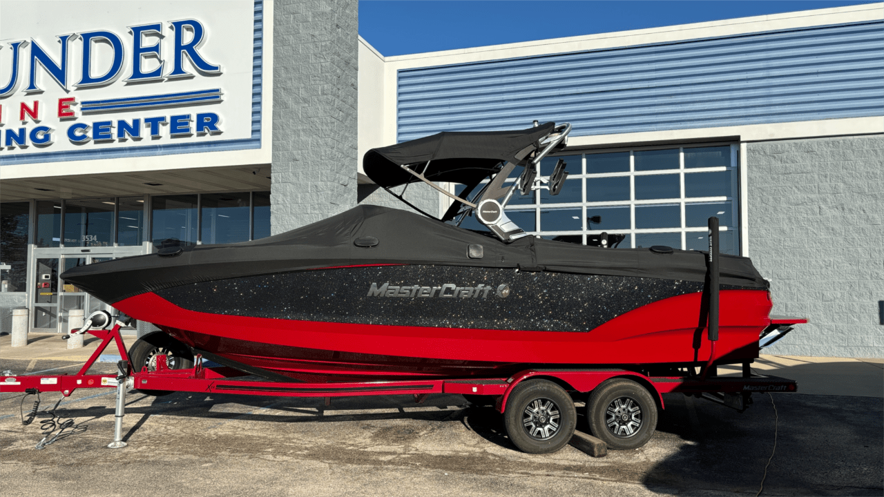 2019 MasterCraft X24