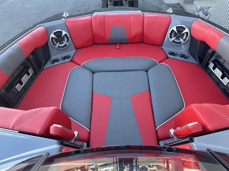 2021 Malibu 23 MXZ
