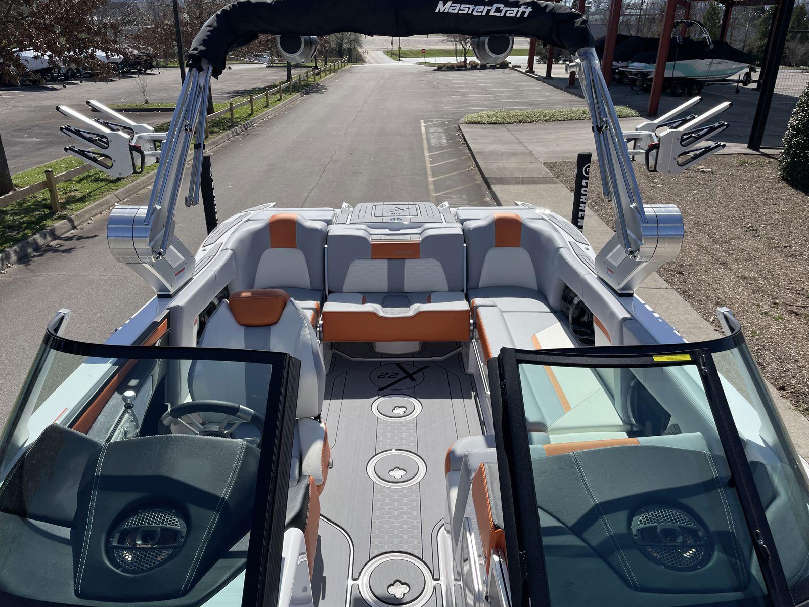2024 MasterCraft X22