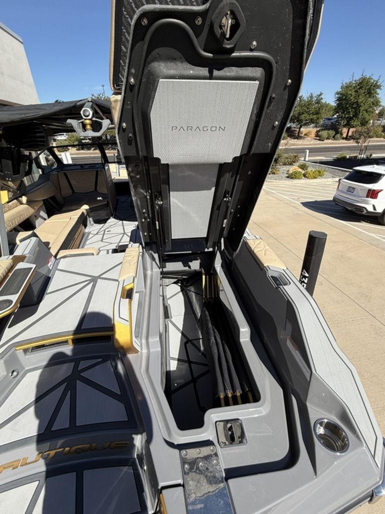 2025 nautique G25-Paragon-Centennial-Edition