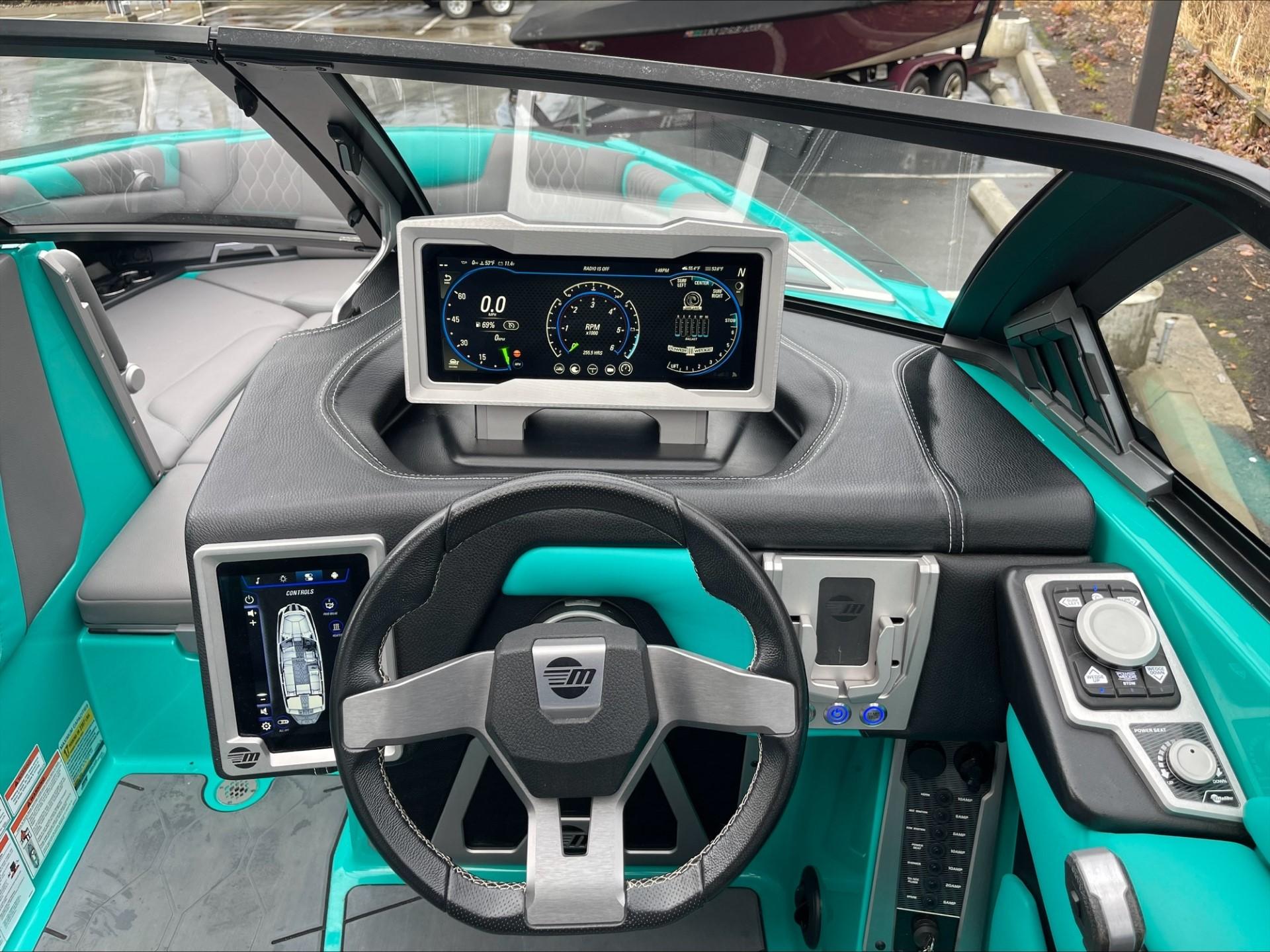 2021 MALIBU M240! CLEAN ONE-OWNER!
