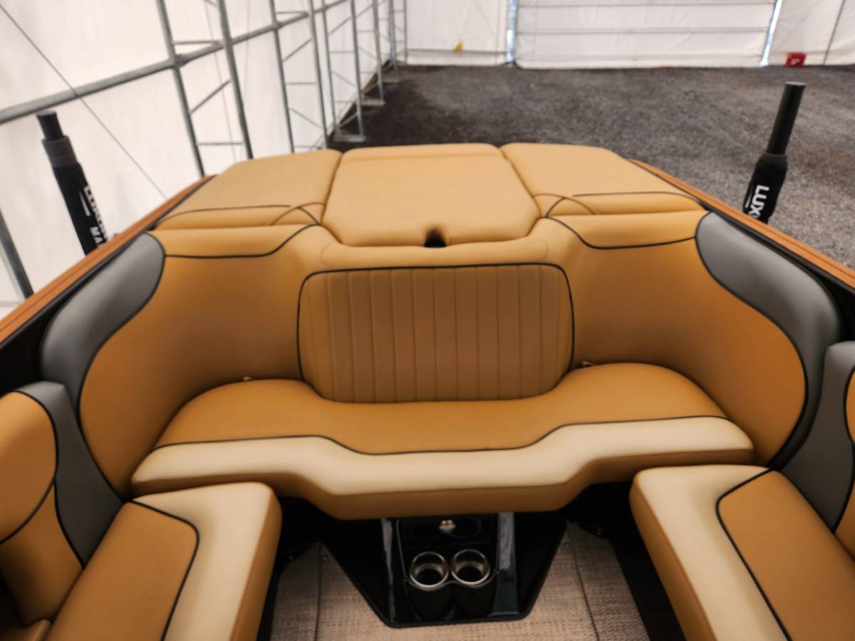 2023 Sanger 237 SX