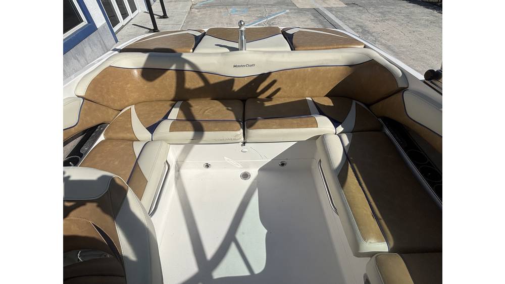 2010 Mastercraft X2