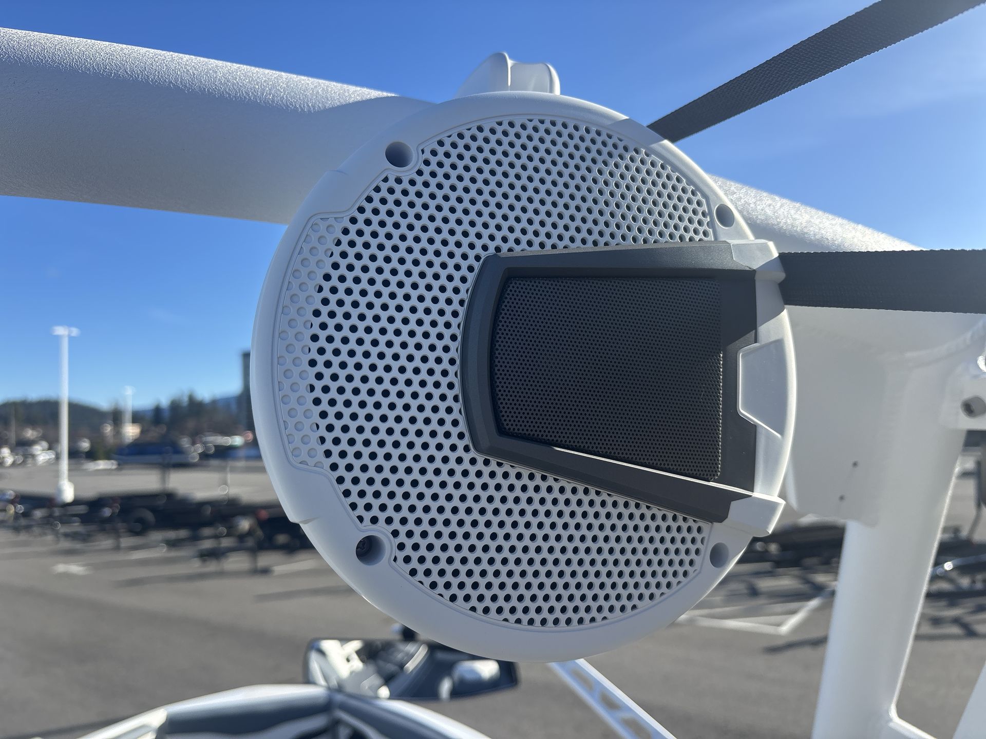 2025 Axis T235 Icon