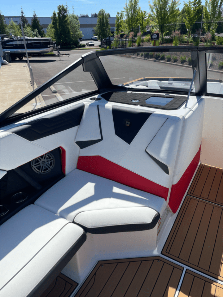 2024 Super Air Nautique S21