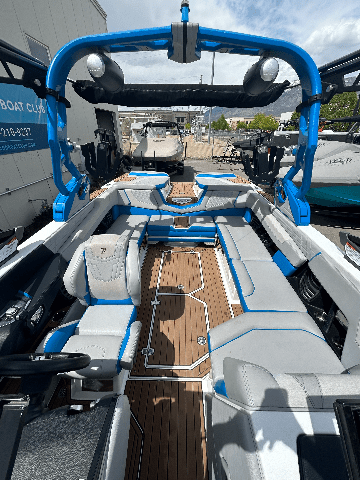 2021 Nautique G23