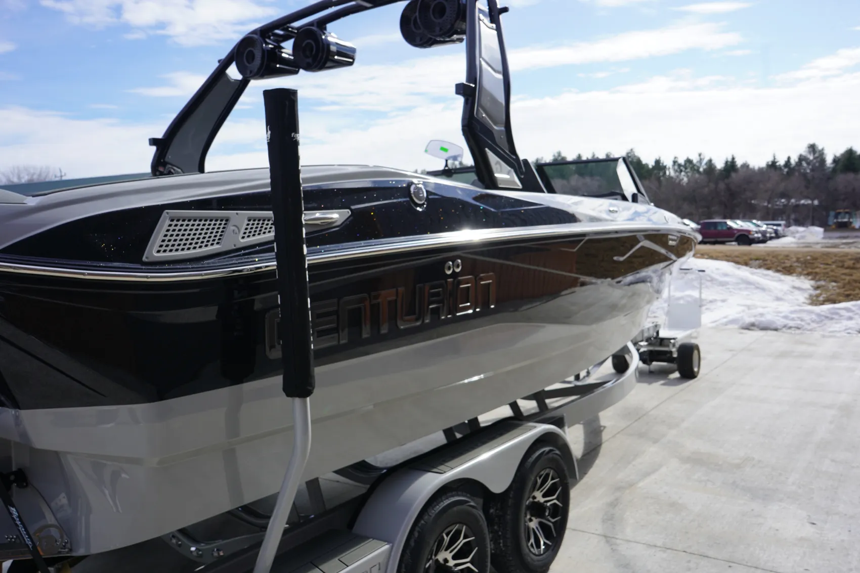 2025 Centurion NV233