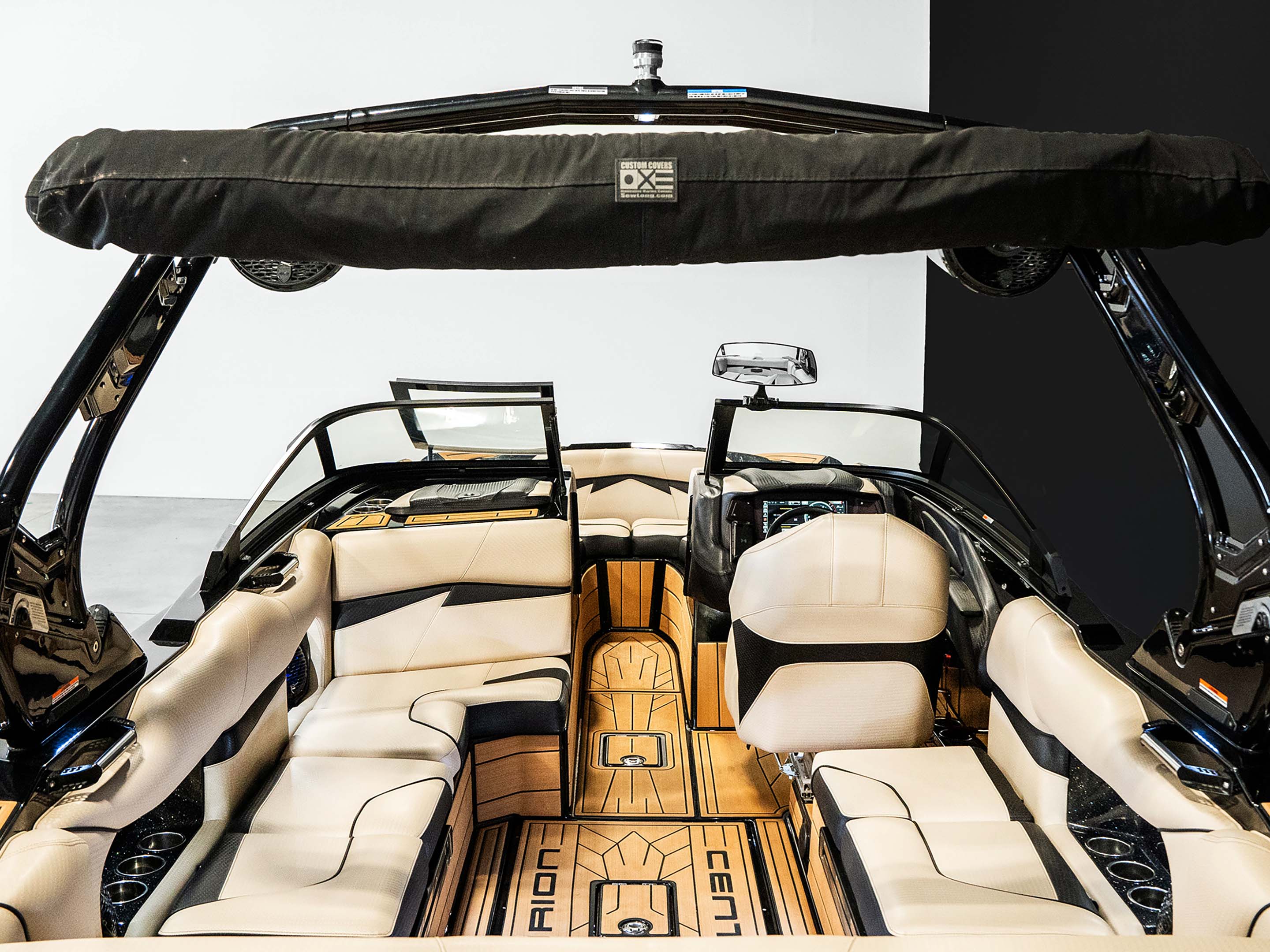 2021 Centurion Fi23 – Black Flake / Black