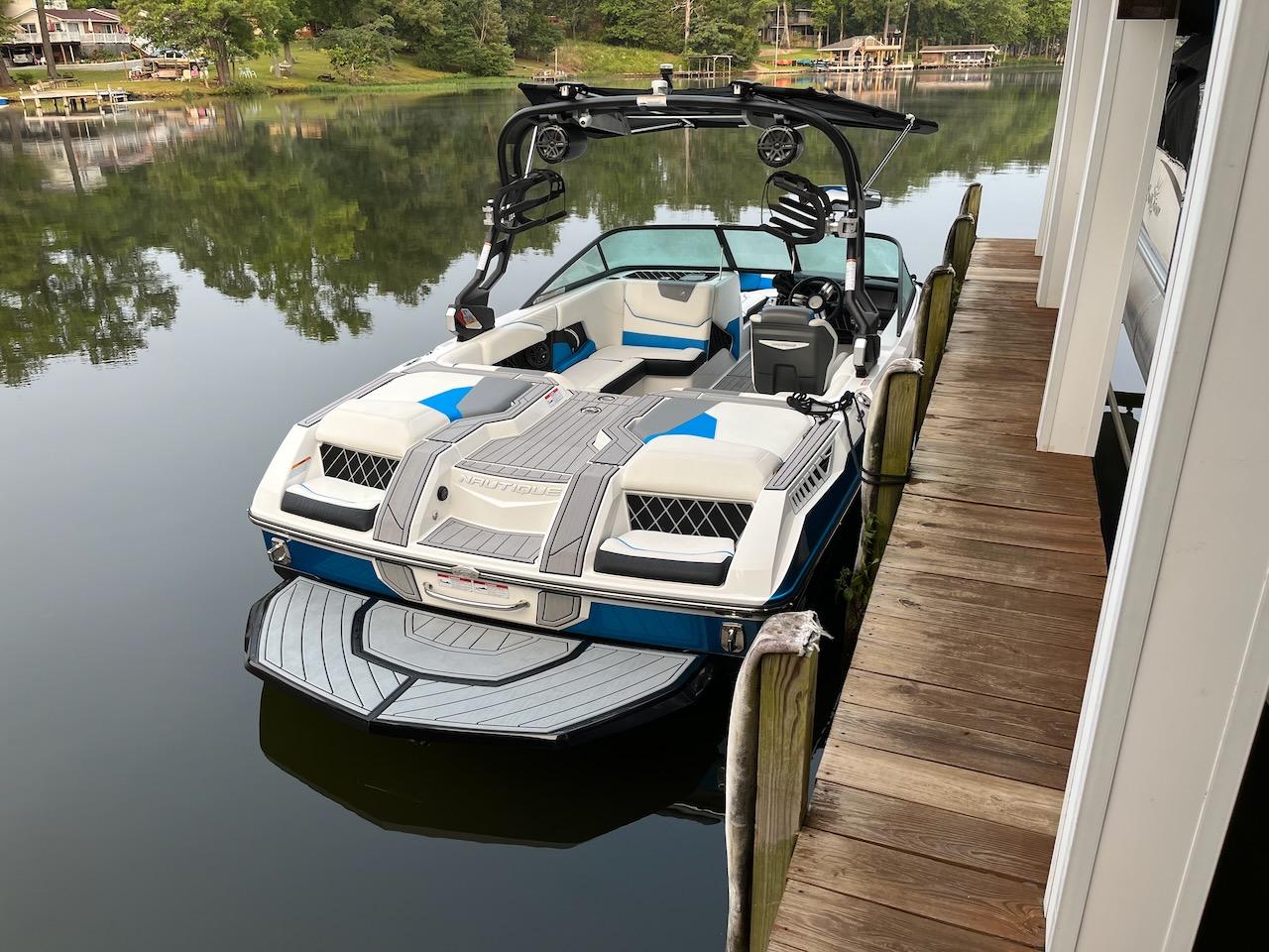 Price Drop - 2018 Nautique Super Air Nautique GS20 with Factory Boatmate Trailer